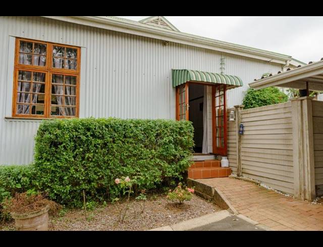 3 BEDROOM HOUSE RENTED IN PADFIELD PARK